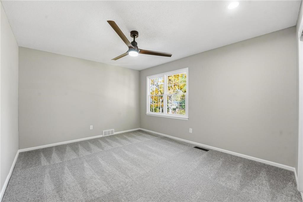 7904 Rosehill Road Property Photo 35