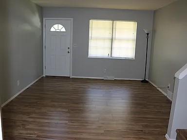 200 Ne Knox Street Property Photo 3