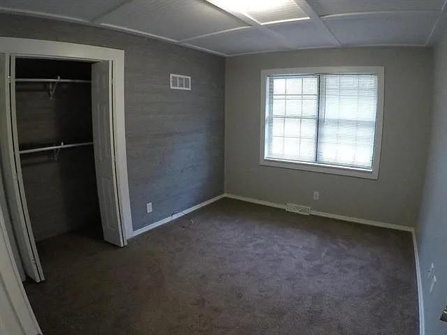 200 Ne Knox Street Property Photo 11