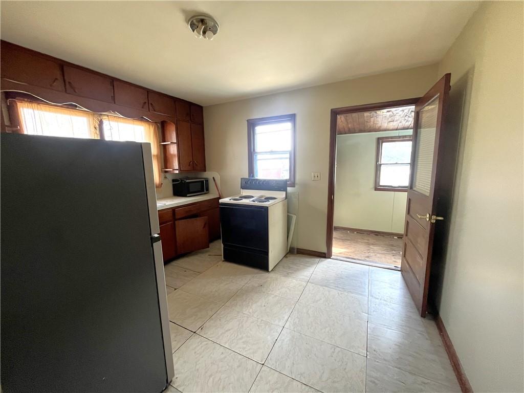 417 Ash Street Property Photo 10