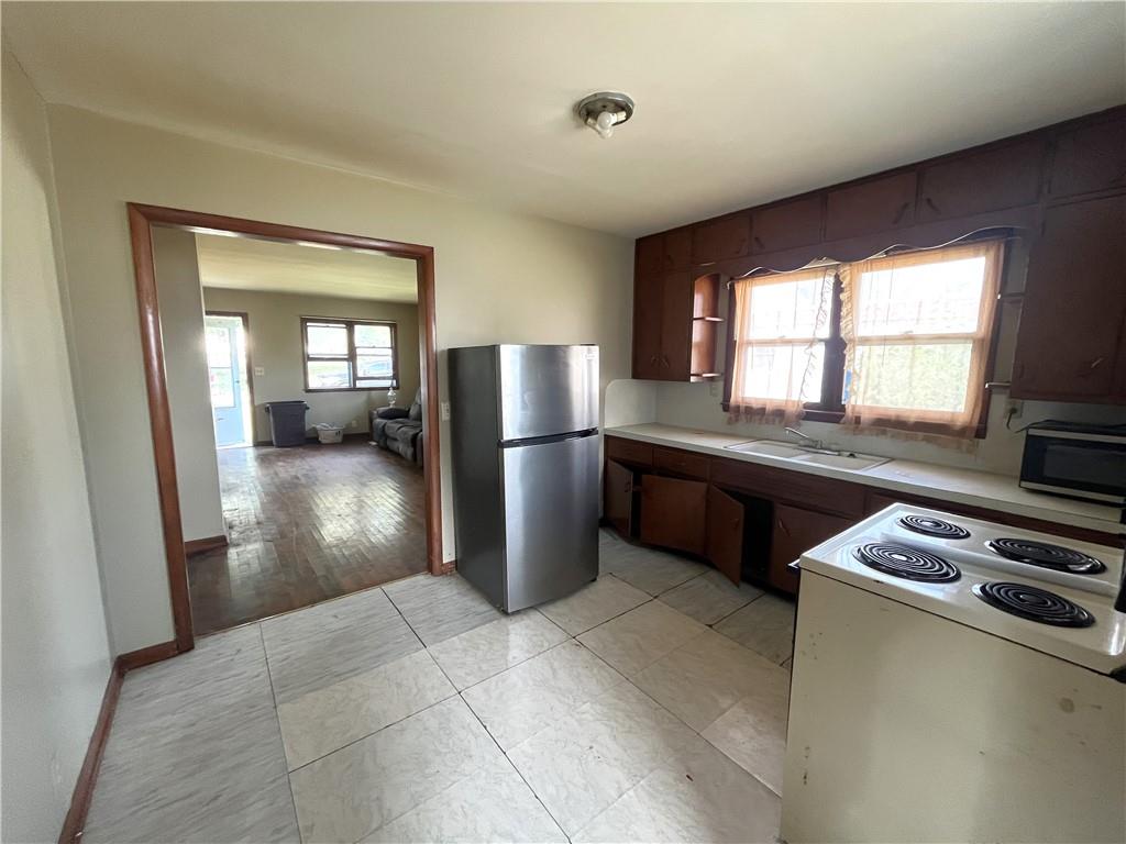 417 Ash Street Property Photo 12