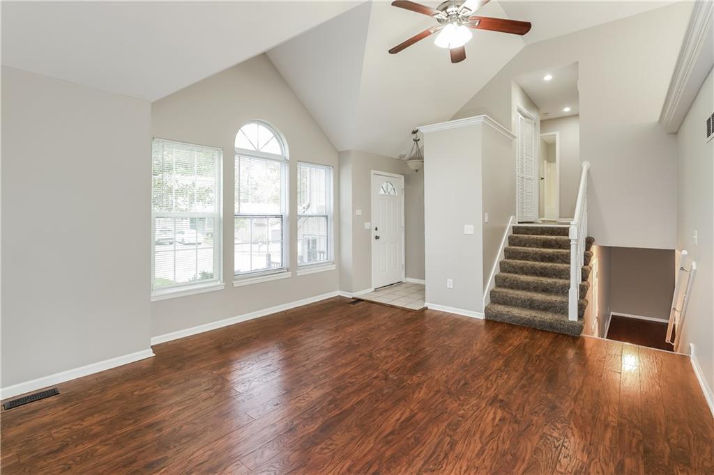 3401 Nw 85th Street Property Photo 4