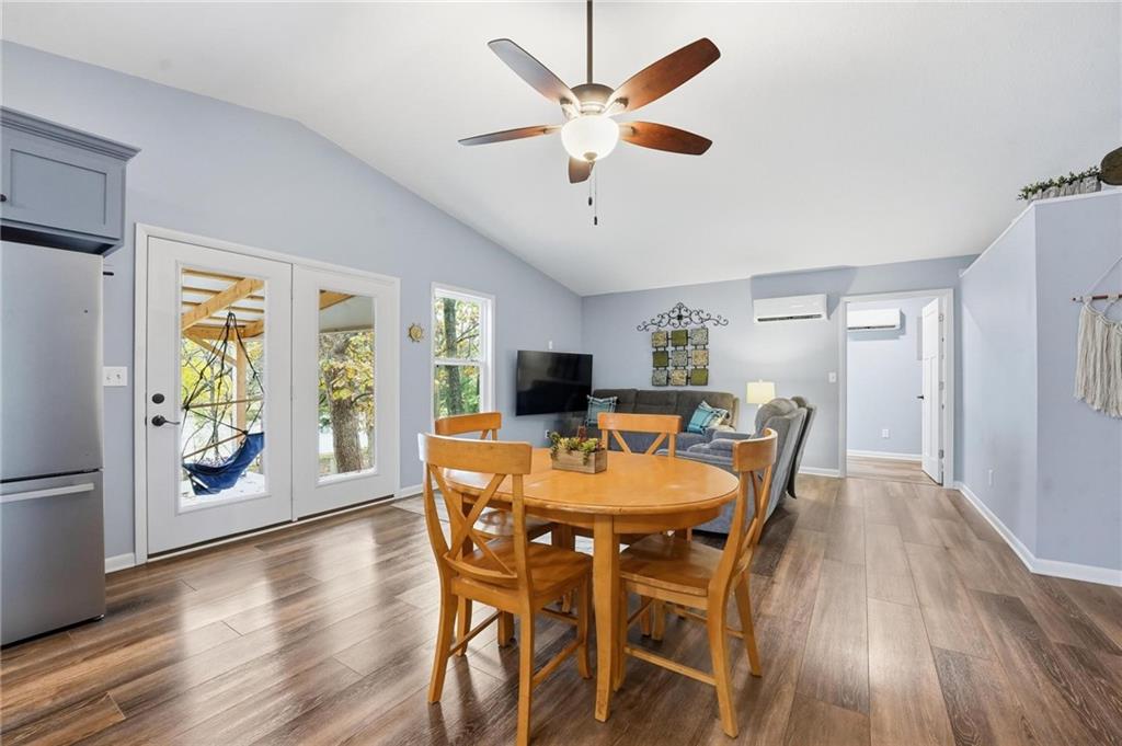 58 E Sugar Lake Cove Property Photo 7