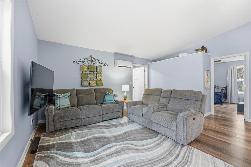 58 E Sugar Lake Cove Property Photo 13