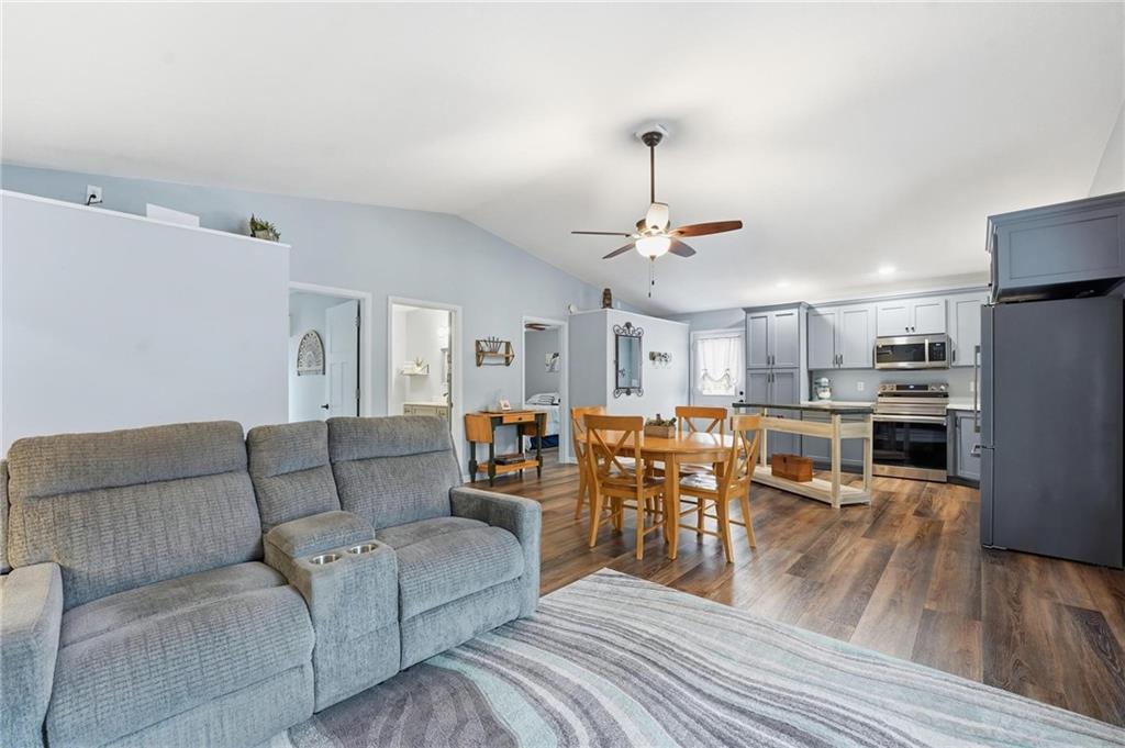 58 E Sugar Lake Cove Property Photo 14