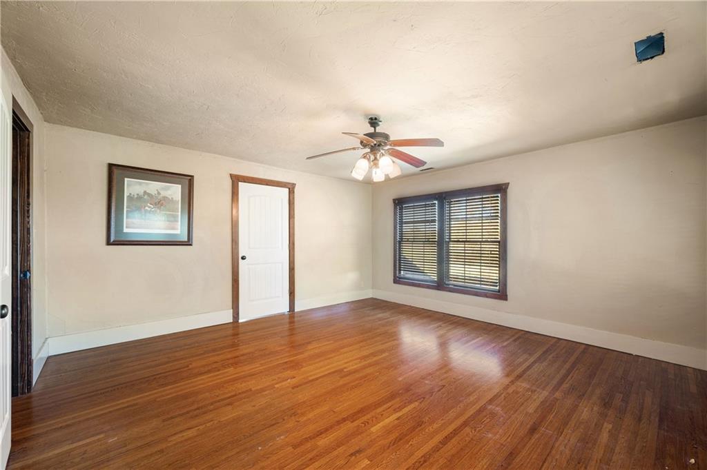 2815 W 7th Street Property Photo 11