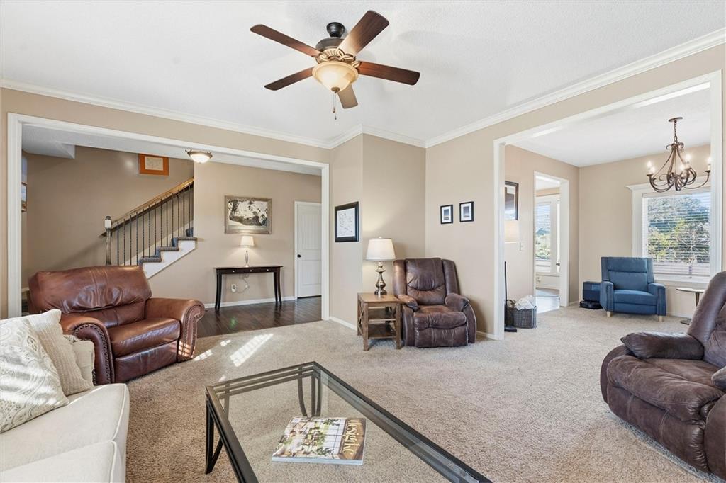 10206 Theden Circle Property Photo 9