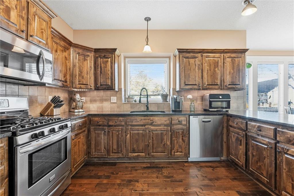 10206 Theden Circle Property Photo 15