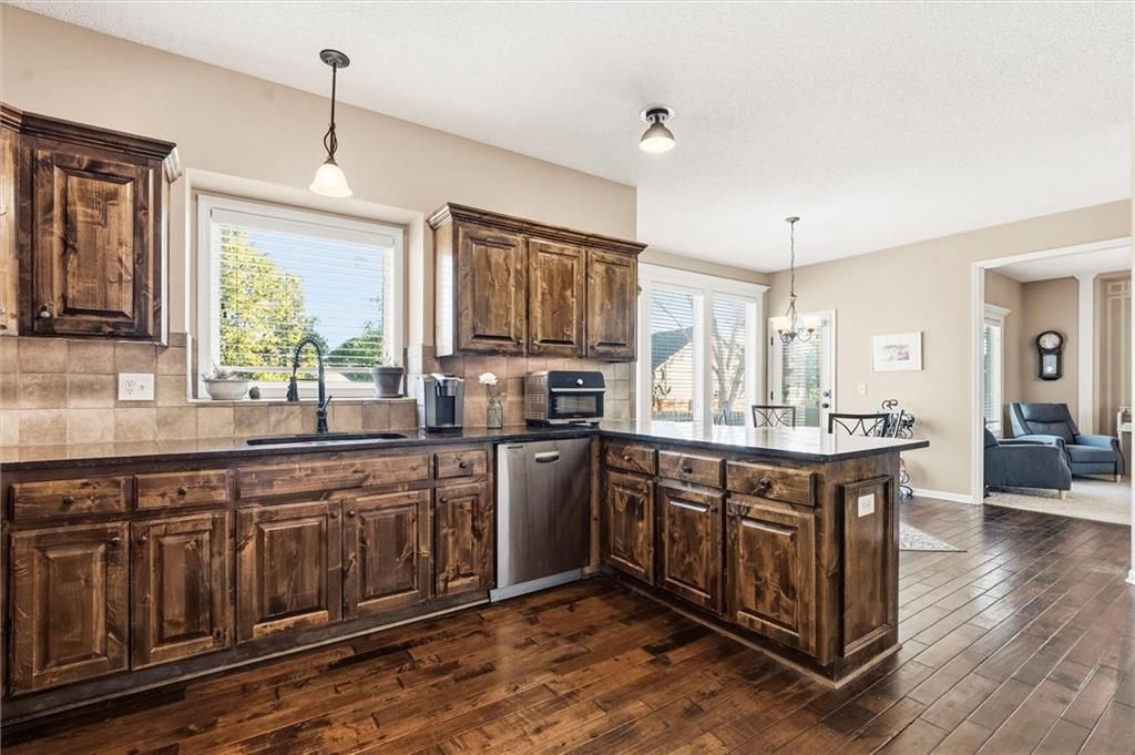 10206 Theden Circle Property Photo 17