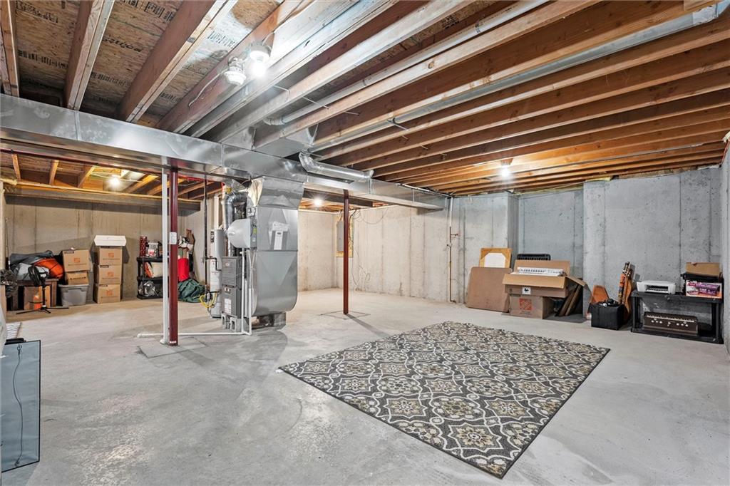 10206 Theden Circle Property Photo 30