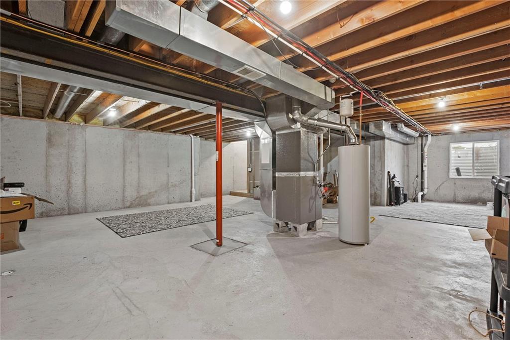 10206 Theden Circle Property Photo 31