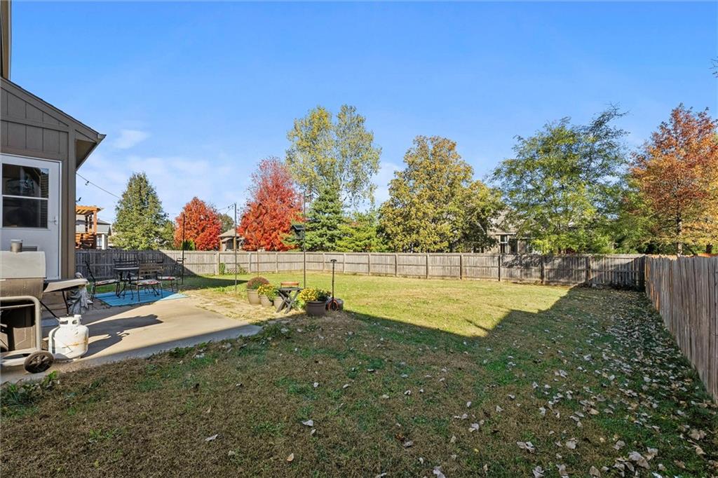 10206 Theden Circle Property Photo 33