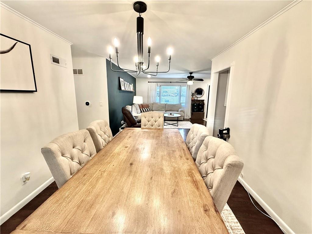 955 S Walnut Street Property Photo 9