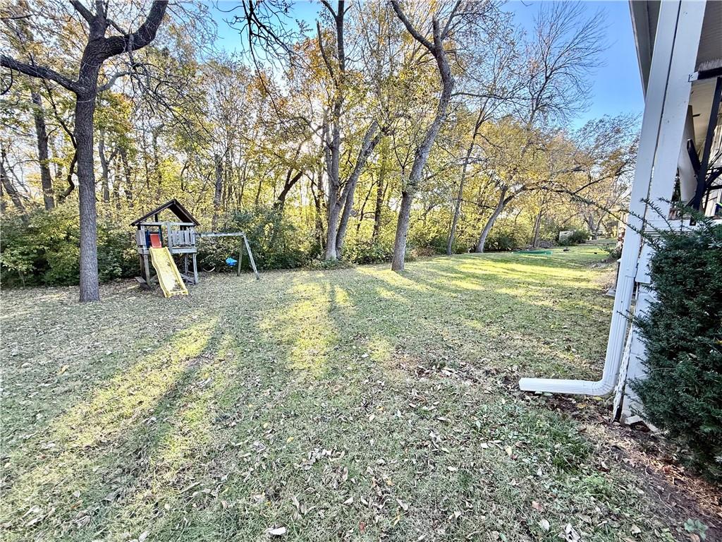 955 S Walnut Street Property Photo 25