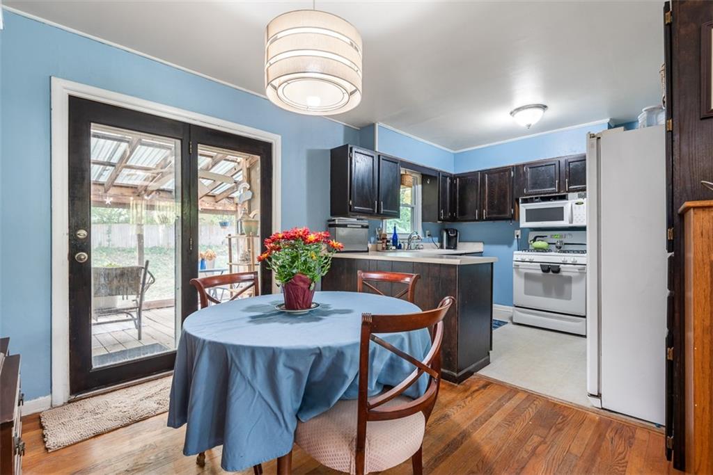 6720 Hadley Lane Property Photo 8