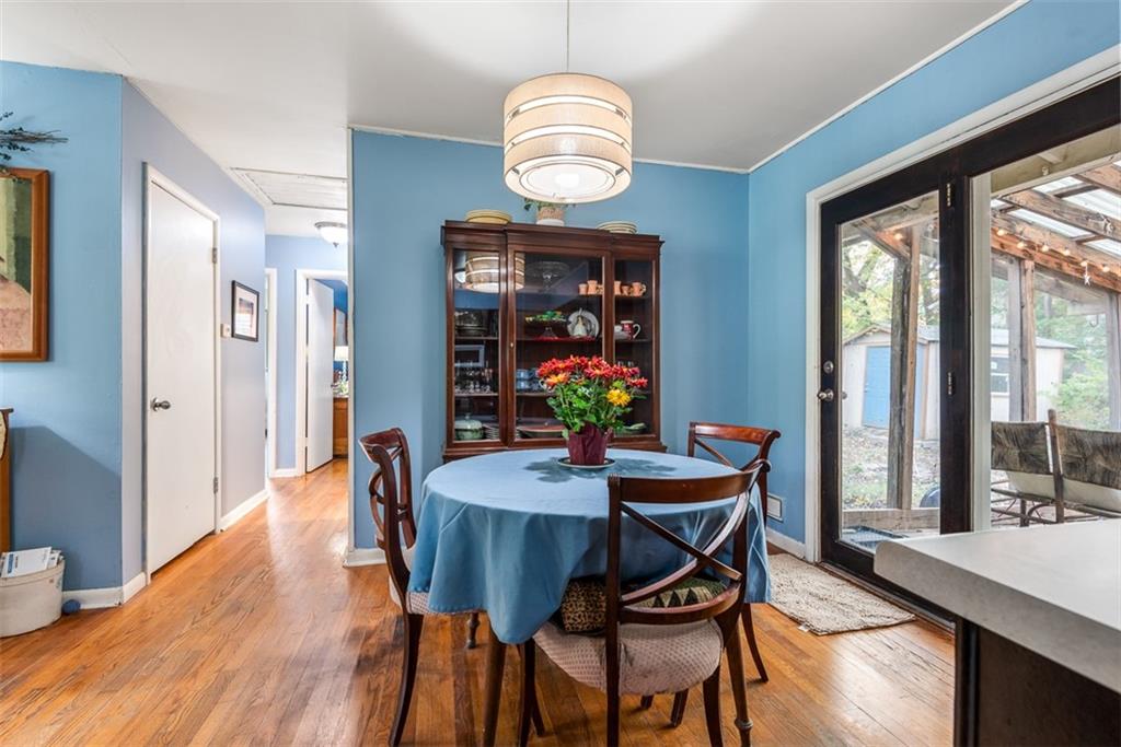 6720 Hadley Lane Property Photo 9