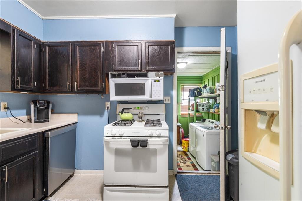 6720 Hadley Lane Property Photo 12