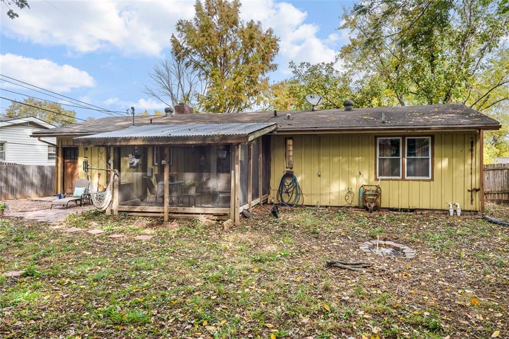 6720 Hadley Lane Property Photo 25