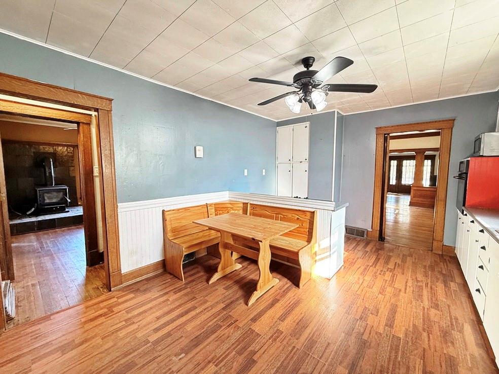 400 S Main Street Property Photo 25