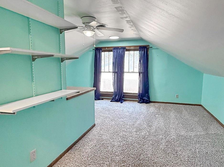 400 S Main Street Property Photo 37