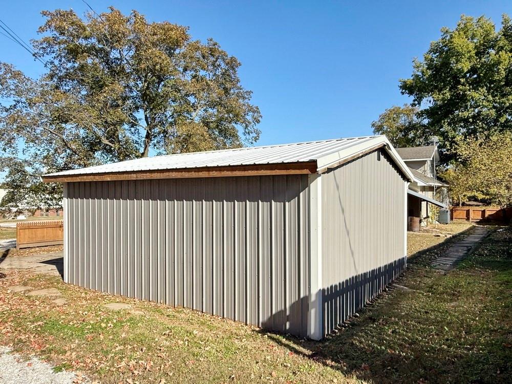 400 S Main Street Property Photo 48