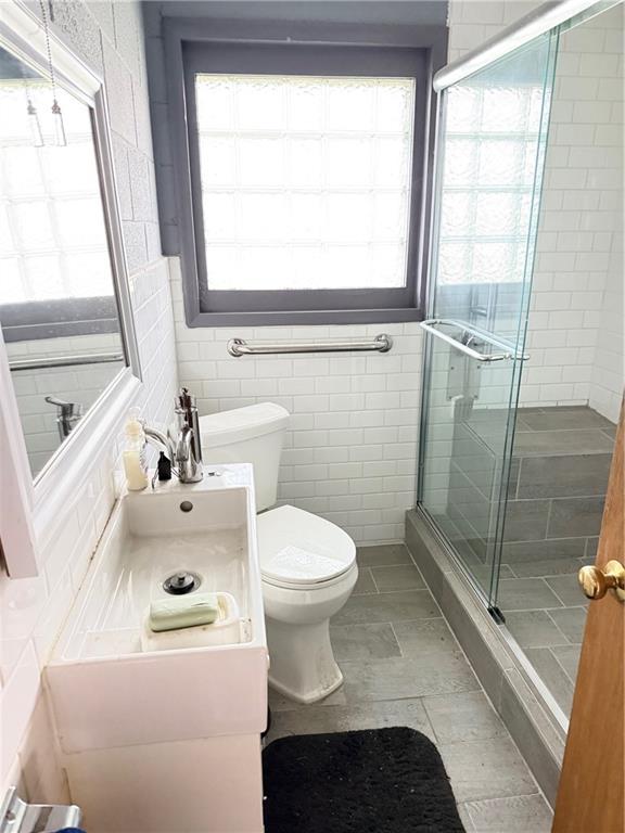 424 E Walnut Street Property Photo 9