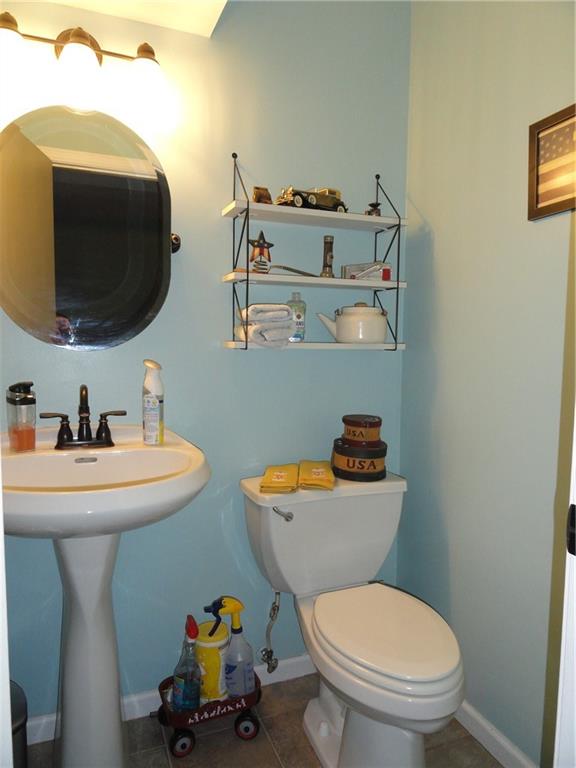 519 Lancelot Drive Property Photo 7