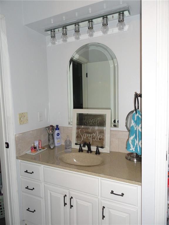 519 Lancelot Drive Property Photo 34