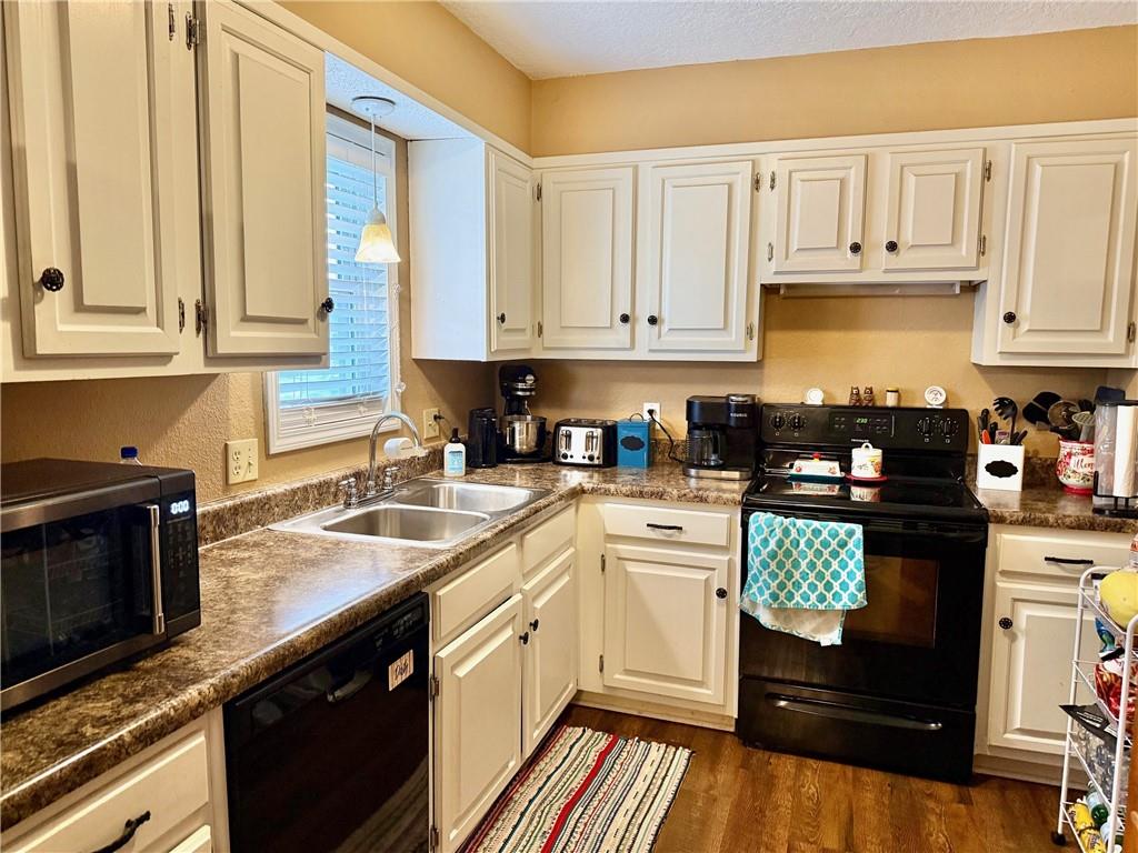 1408 Richard Avenue Property Photo 4