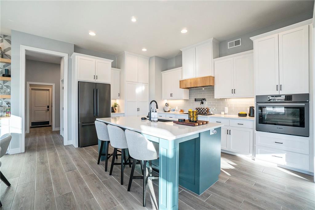 3238 Sw Pergola Park Drive Property Photo 9