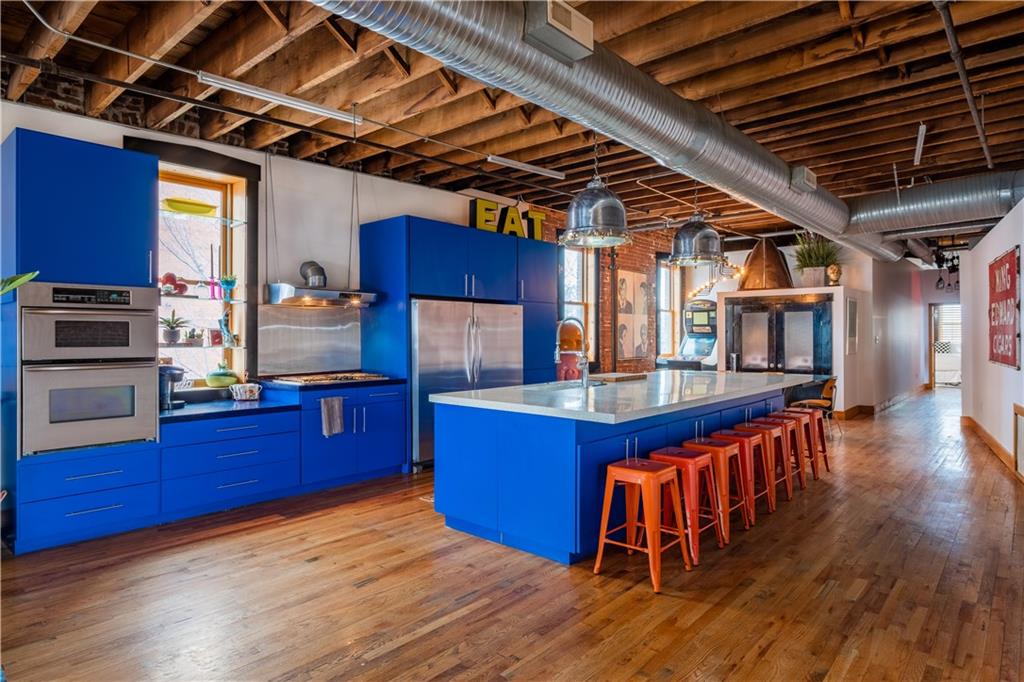 1600 Locust Street Property Photo 3