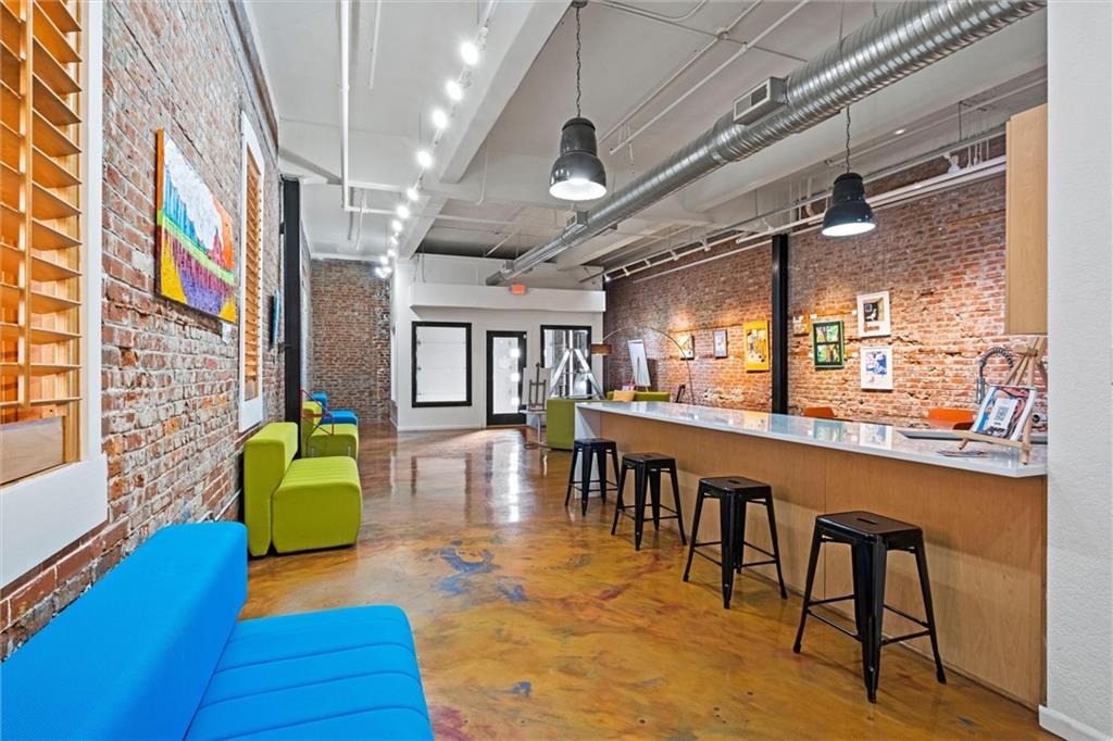 1600 Locust Street Property Photo 10