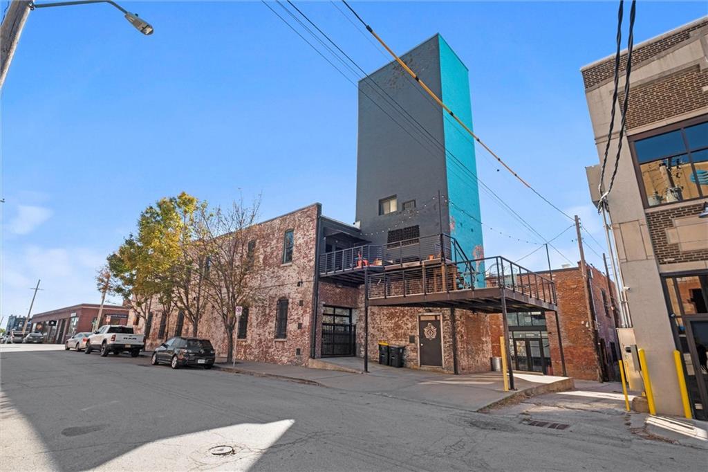 1600 Locust Street Property Photo 15