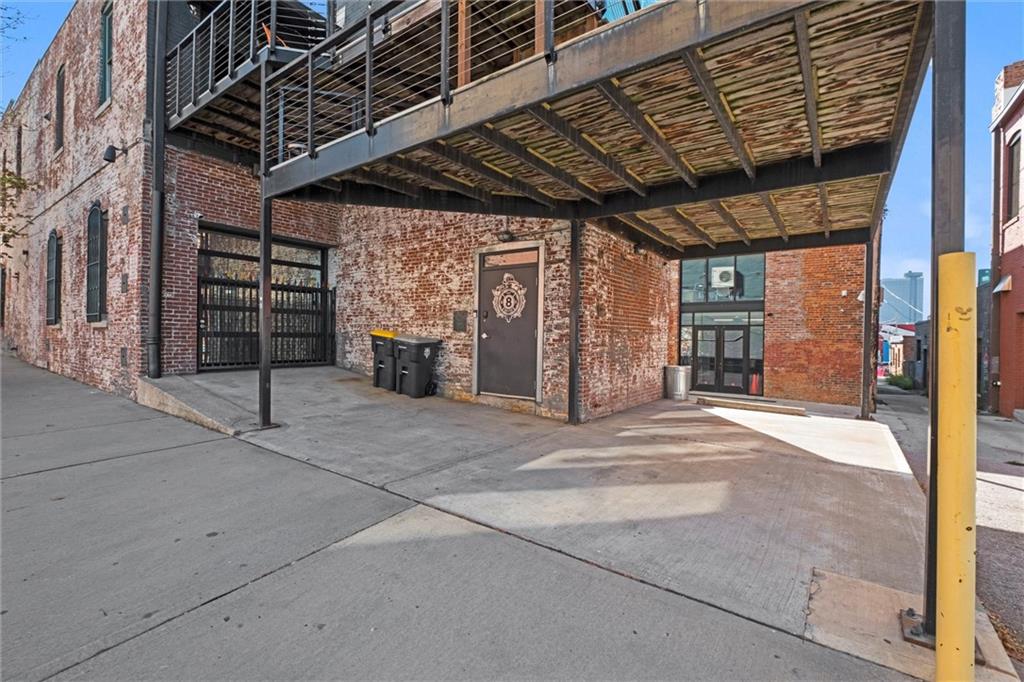 1600 Locust Street Property Photo 16