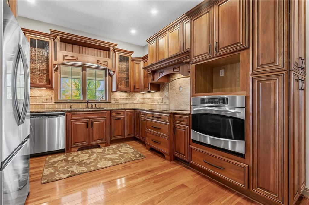 2301 Lees Summit Road Property Photo 9