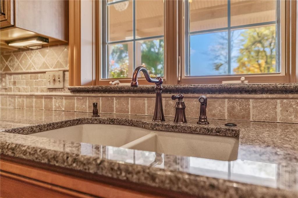 2301 Lees Summit Road Property Photo 10