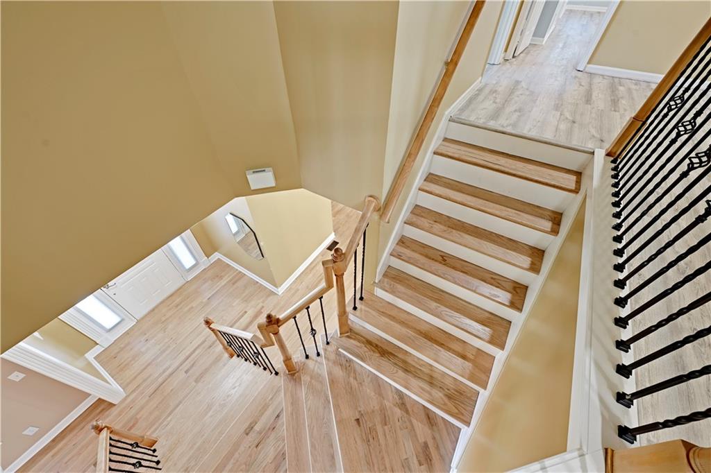 8121 W 130th Street Property Photo 18