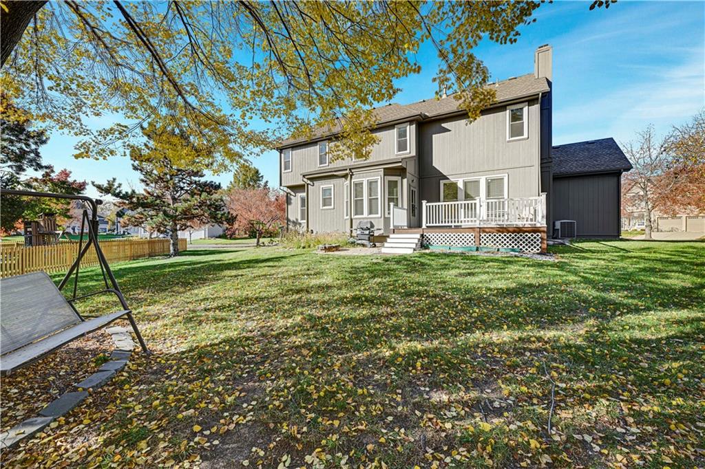 8121 W 130th Street Property Photo 36