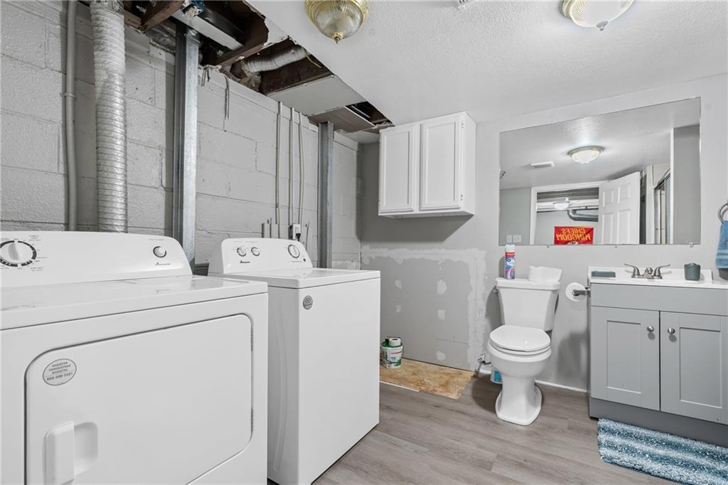 4221 Spruce Avenue Property Photo 12