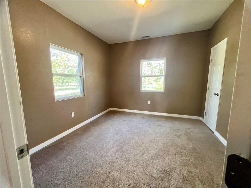 407 S Washington N/a Property Photo 6
