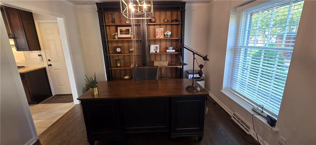 2405 W 104th Terrace Property Photo 4