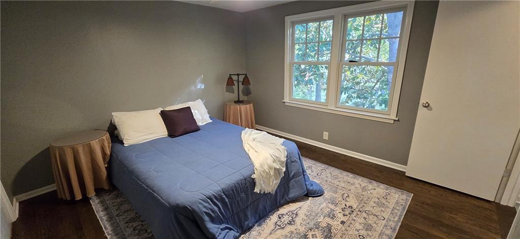 2405 W 104th Terrace Property Photo 15