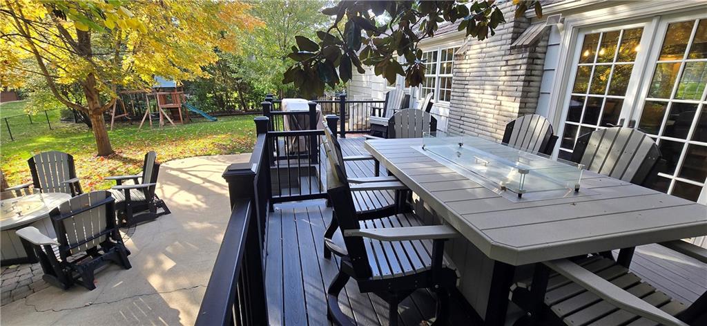 2405 W 104th Terrace Property Photo 22