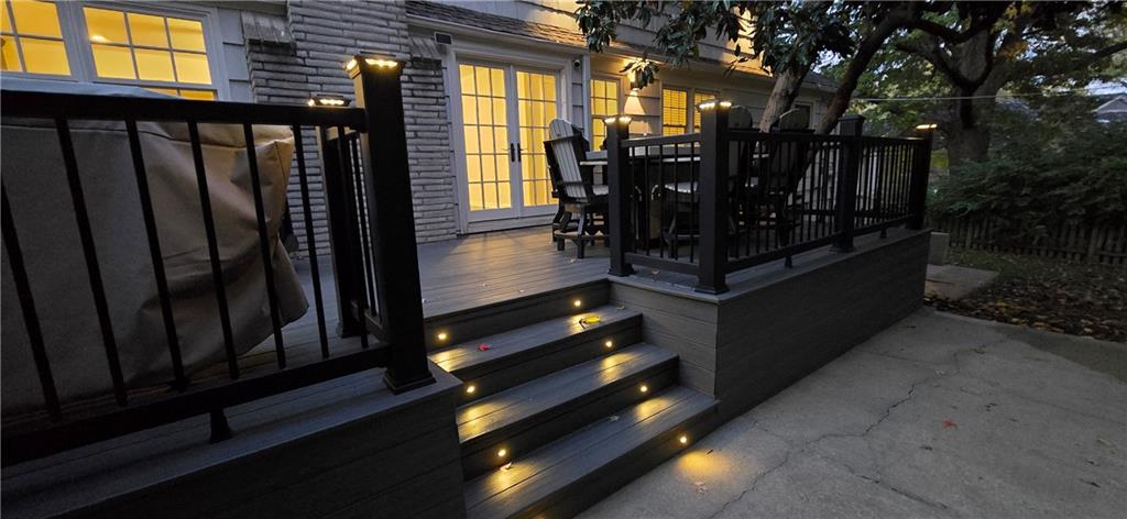 2405 W 104th Terrace Property Photo 24