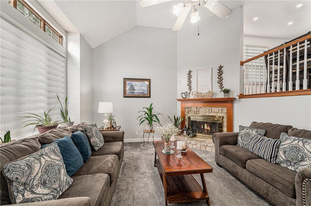 15212 Riley Street Property Photo 3