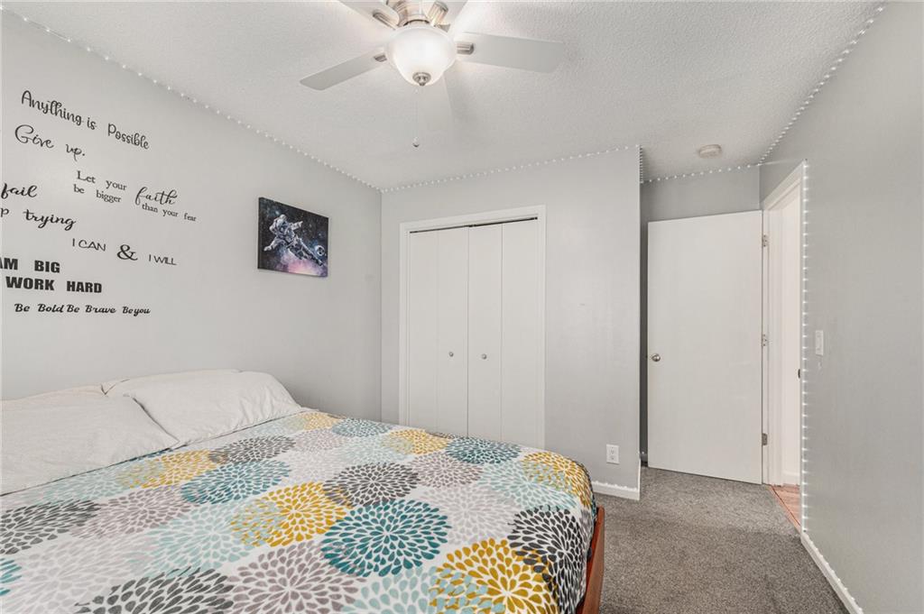 15212 Riley Street Property Photo 12