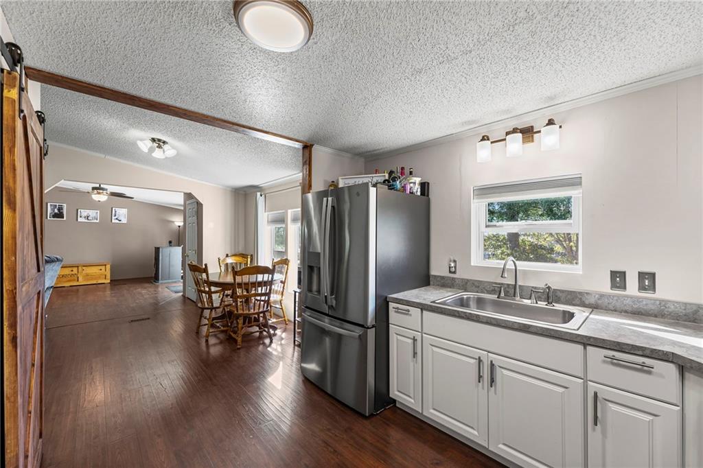 38740 Hedge Lane Property Photo 19