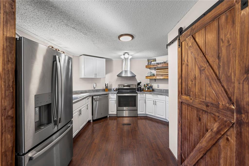 38740 Hedge Lane Property Photo 21