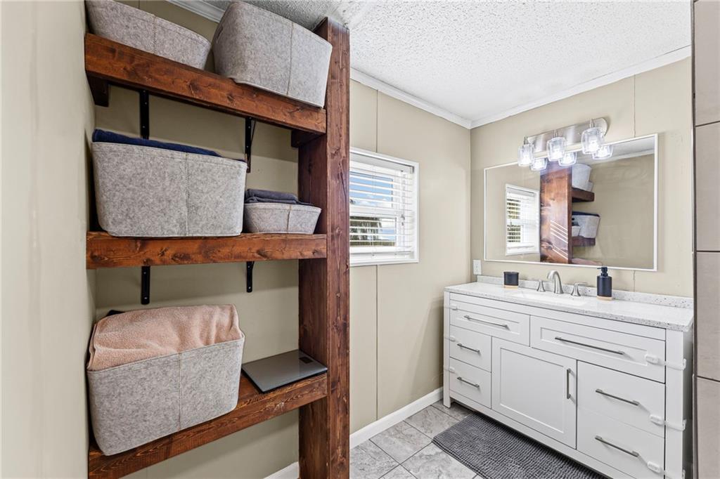 38740 Hedge Lane Property Photo 29