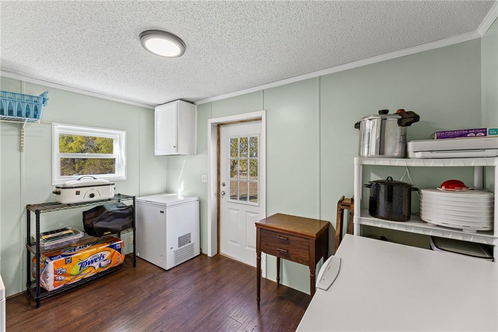 38740 Hedge Lane Property Photo 35